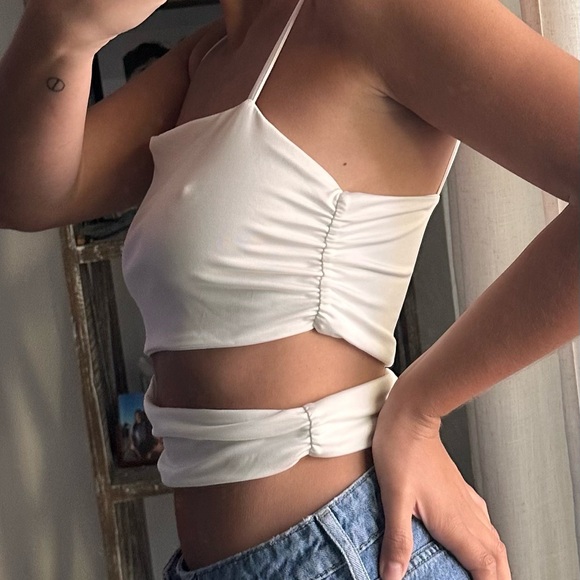 Top - Picture 3 of 4